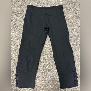 Calvin Klein capri yoga pants